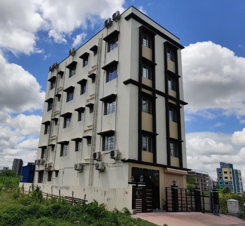 Sanjiva Suites Kolkata Exterior photo